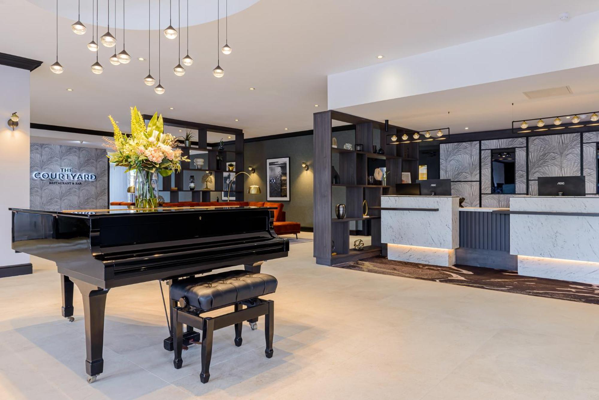 Clybaun Hotel 4*